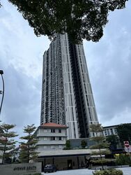 Avenue South Residence (D3), Apartment #528328211